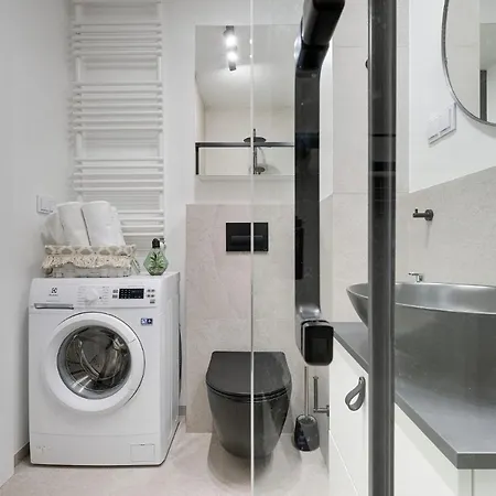 Modern Studio Targowa 10 Ac * Warsaw
